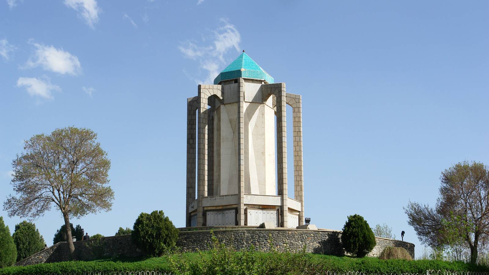 Baba Taher Mausoleum